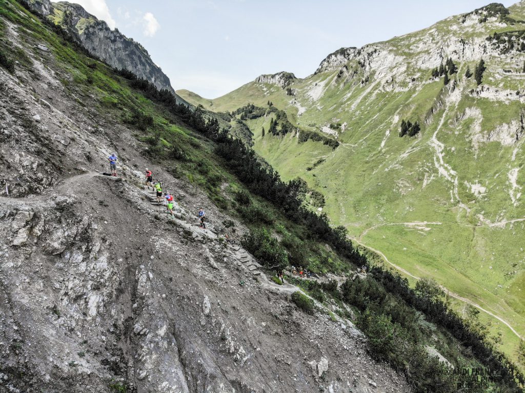 Transalpine Run 2019 - steil, bei bestem Panorama (c) PlanB / Andi Frank