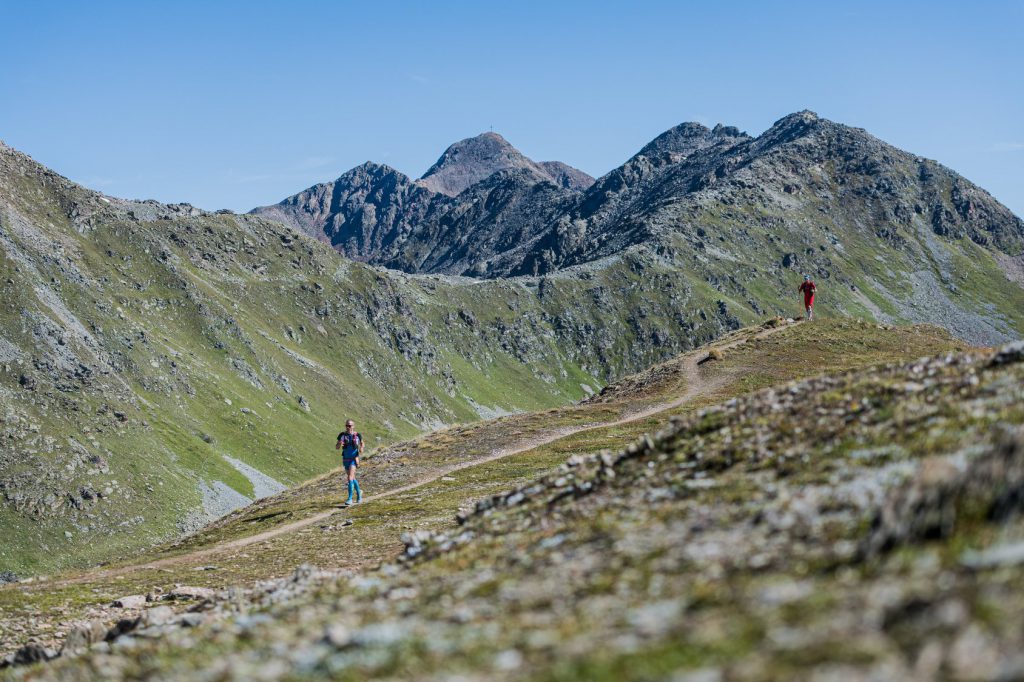 Transalpine Run 2019 - die Königsetappe ist ab und zu auch laufbar (c) PlanB / Harald Wisthaler