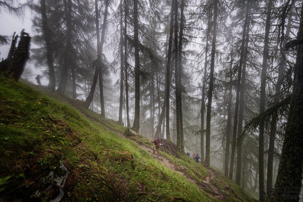 Transalpine Run 2019 - Matsch und Regen an Tag 7  (c) PlanB / Harald Wisthaler