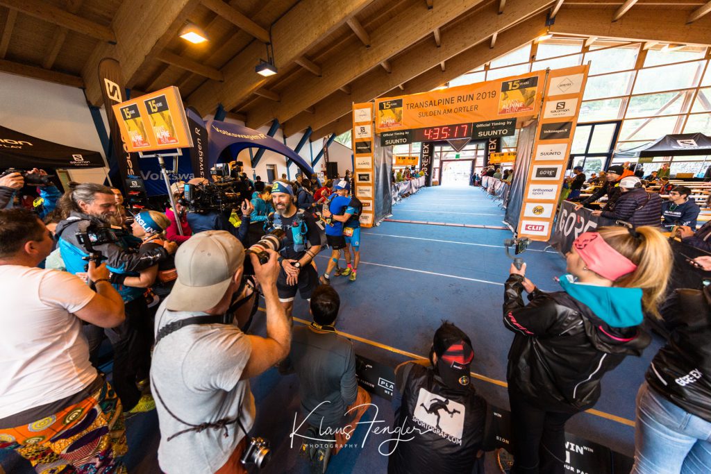 Transalpine Run 2019 – das Ende der Strapazen (c) PlanB / Klaus Fengler